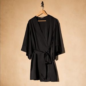 NEW luxury ThirdLove black satin look robe